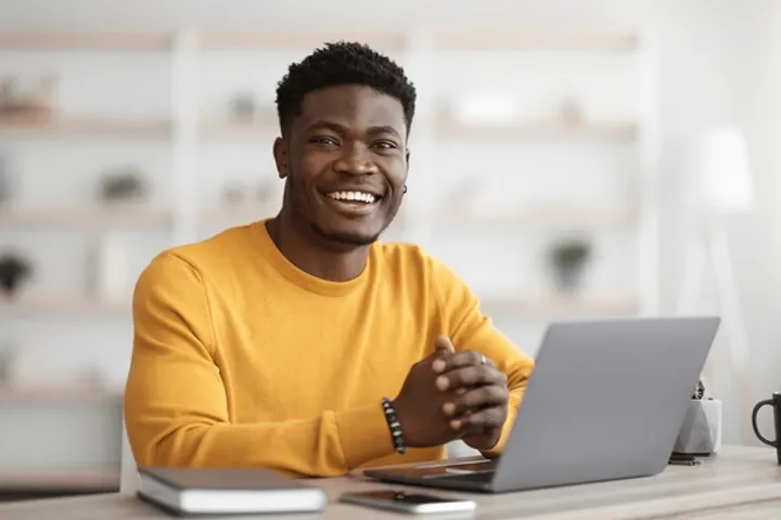 A Salaried Job Is Not The Enemy of Creativity